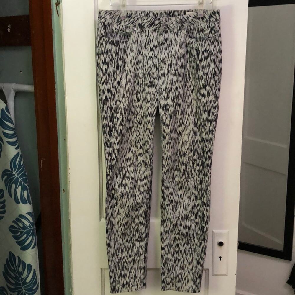 Two by Vince Camuto Zebra Animal Print Skinny Jeans Black and White 8/29